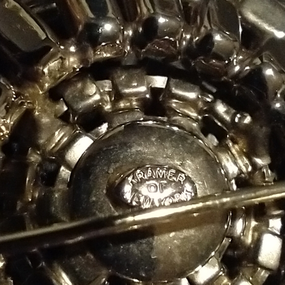 Vintage Brooch - Picture 9 of 12